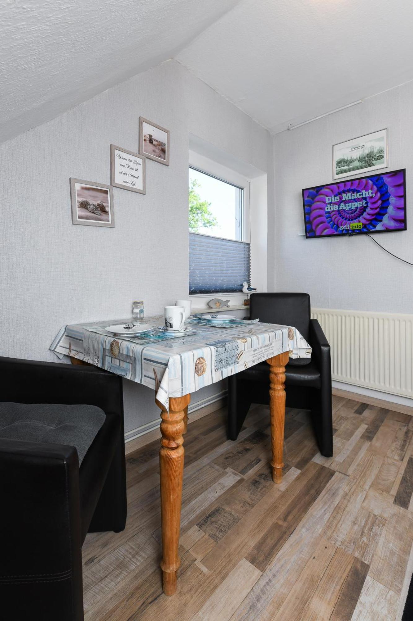 Ferienwohnung Ankerplatz Im Gaestehaus Kock Neuharlingersiel Luaran gambar